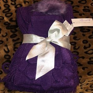 Scarf beanie & glove set